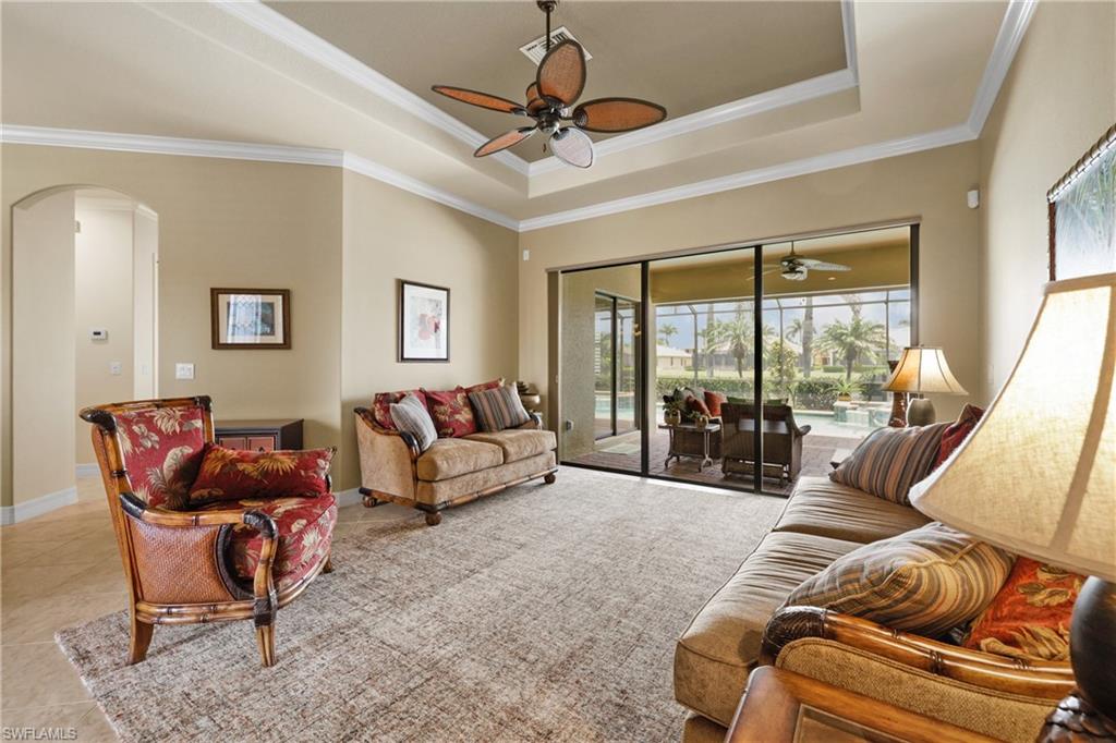 REFLECTION ISLES - Residential