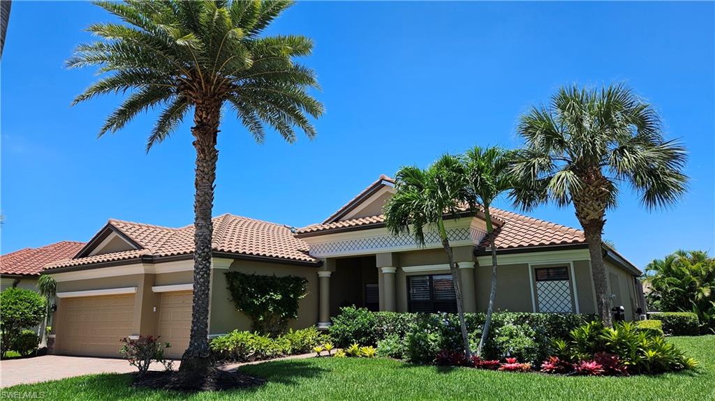 REFLECTION ISLES - Residential