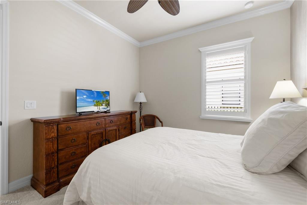 REFLECTION ISLES - Residential