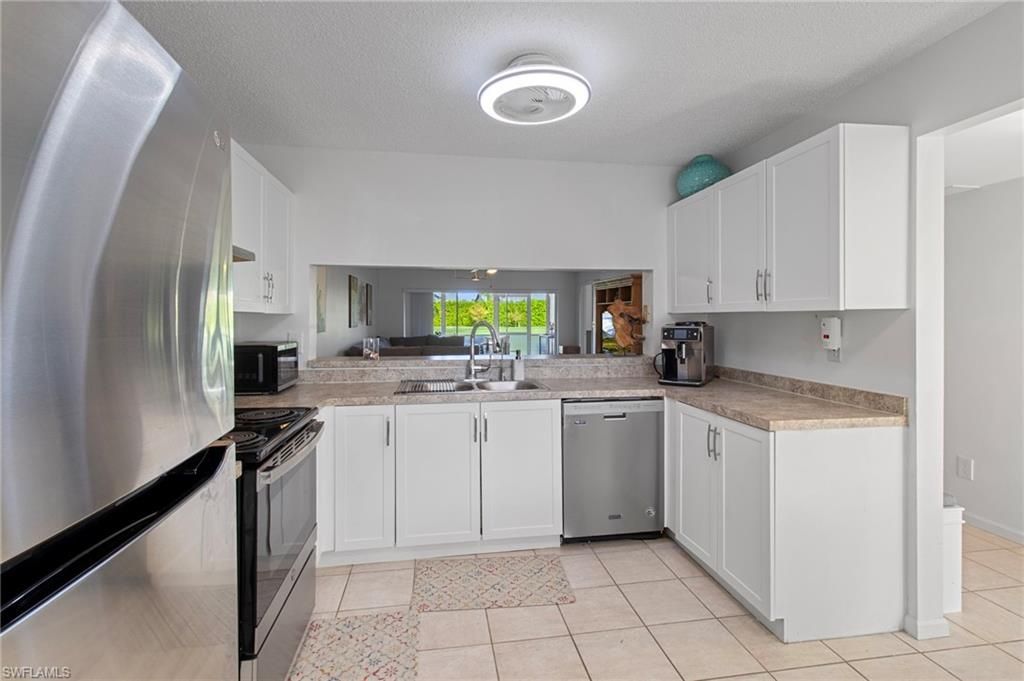 Photo of 3705 Amberly CIR #F102, NAPLES, FL 34112 (MLS # 225083187)