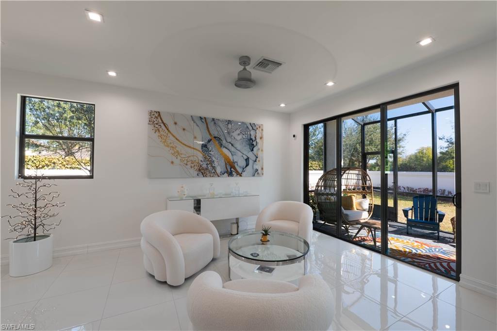 VANDERBILT RESERVE - Residential