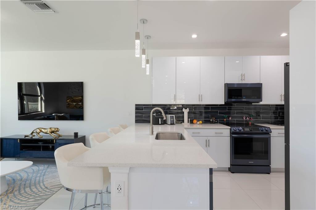 VANDERBILT RESERVE - Residential