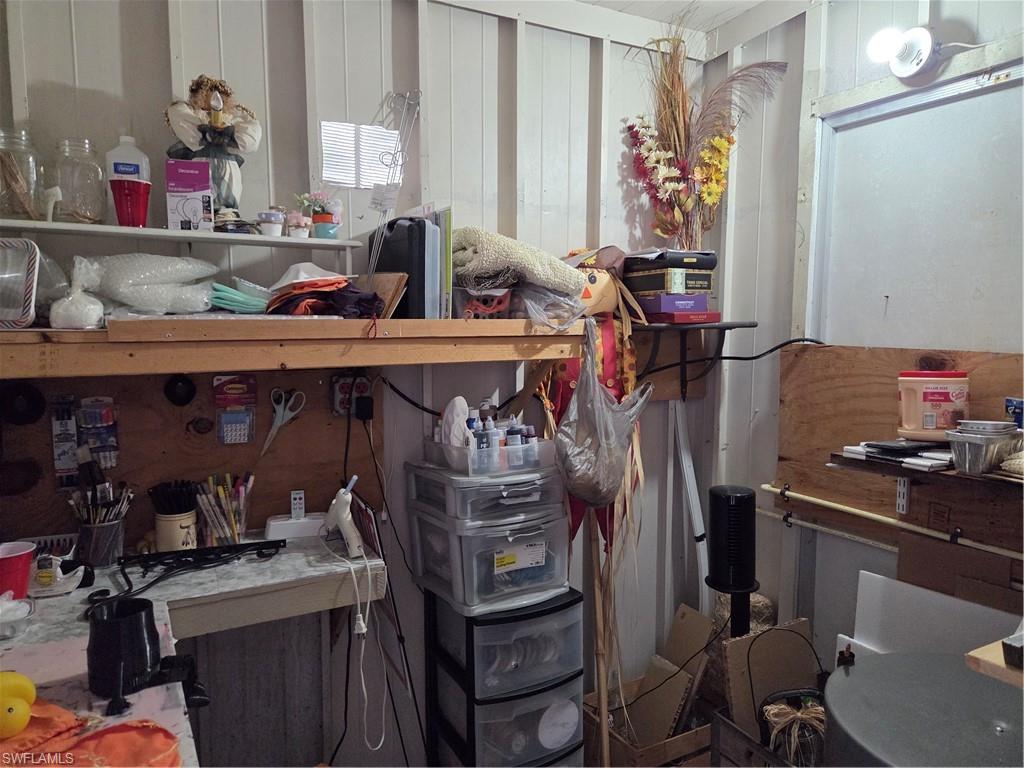 LAZY DAYS MOBILE VILLAGE - Residential