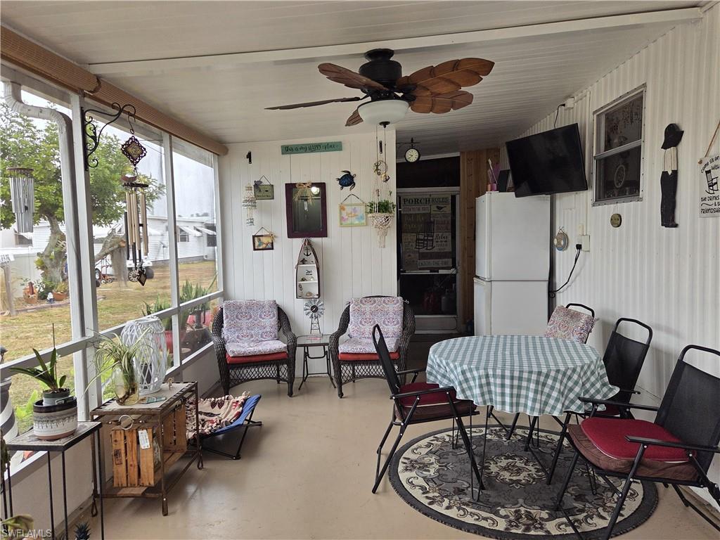 LAZY DAYS MOBILE VILLAGE - Residential