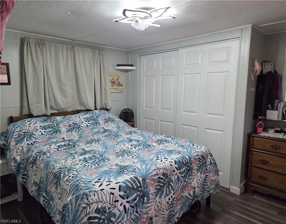 LAZY DAYS MOBILE VILLAGE - Residential