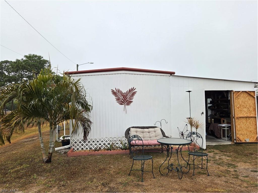 LAZY DAYS MOBILE VILLAGE - Residential