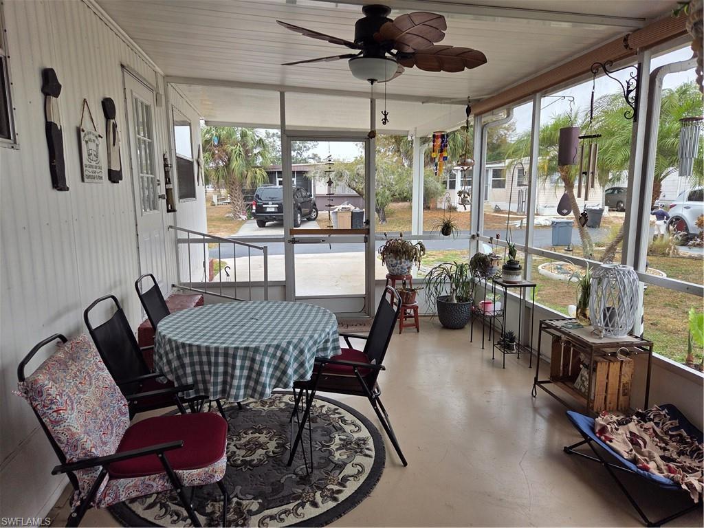 LAZY DAYS MOBILE VILLAGE - Residential