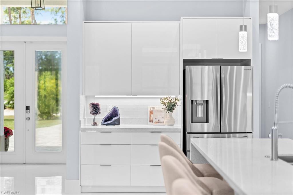 SAN CARLOS ESTATES - Residential