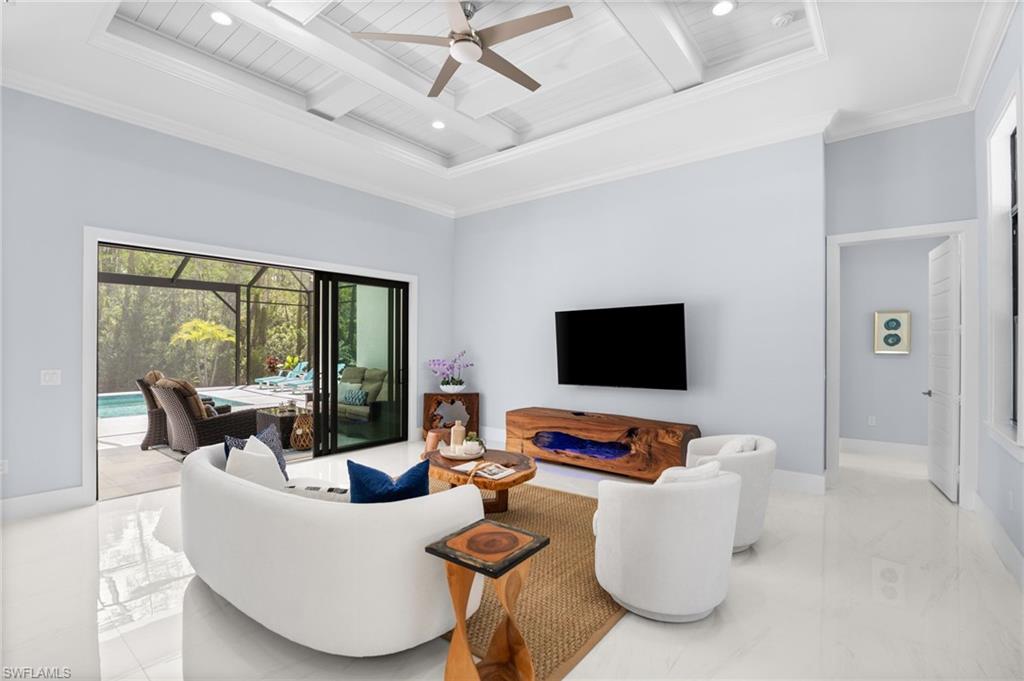 SAN CARLOS ESTATES - Residential