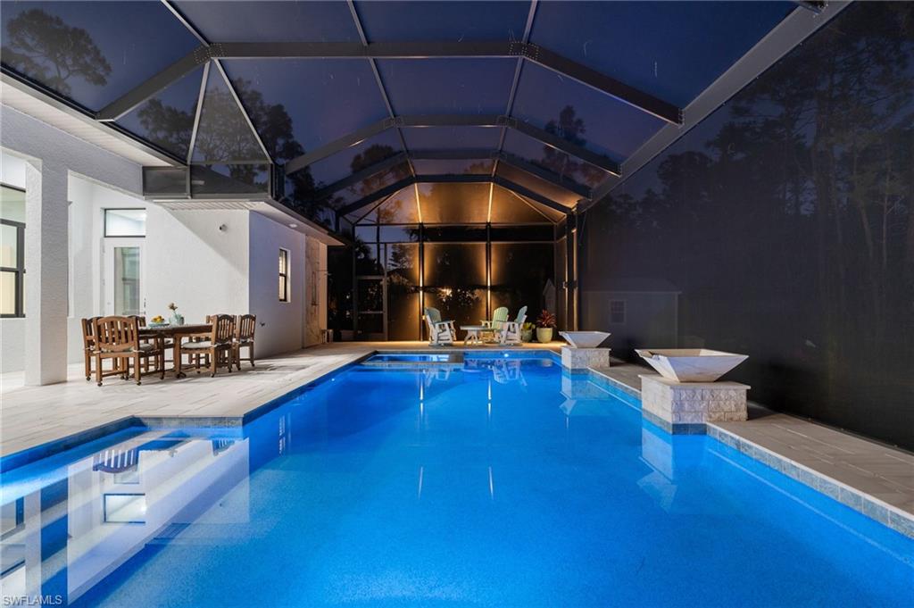 SAN CARLOS ESTATES - Residential