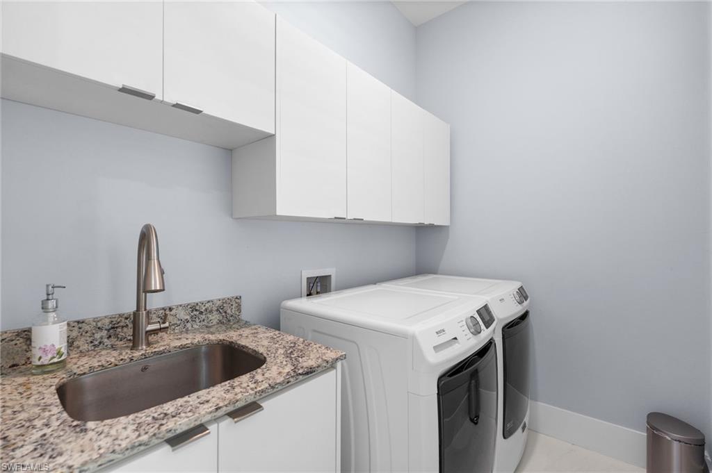 SAN CARLOS ESTATES - Residential