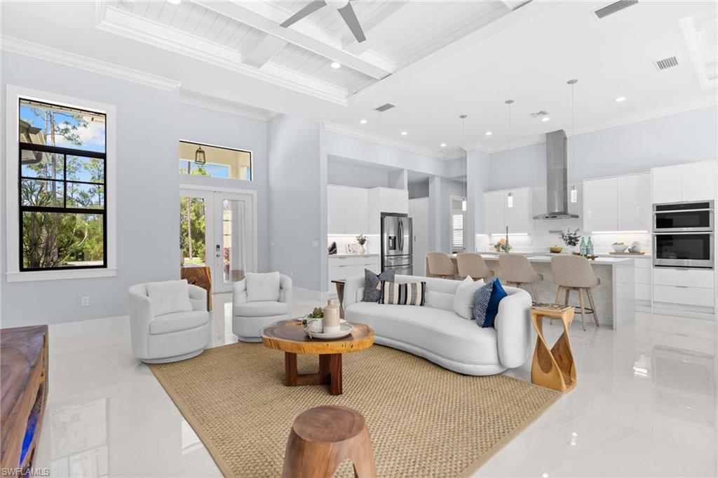 SAN CARLOS ESTATES - Residential