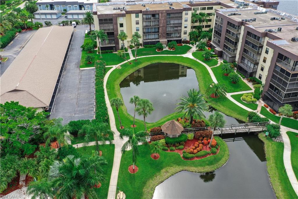 SCHOONER BAY - Residential