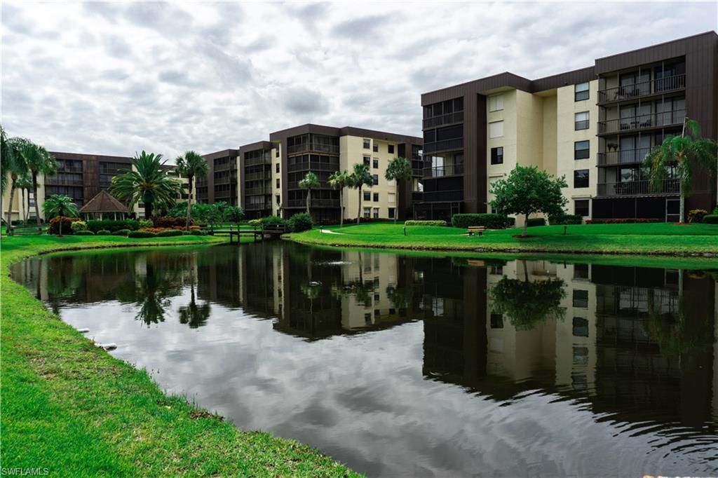 SCHOONER BAY - Residential