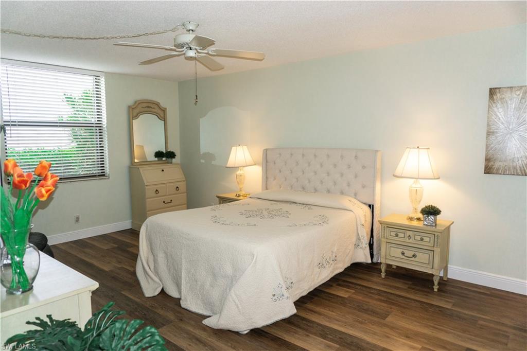 SCHOONER BAY - Residential