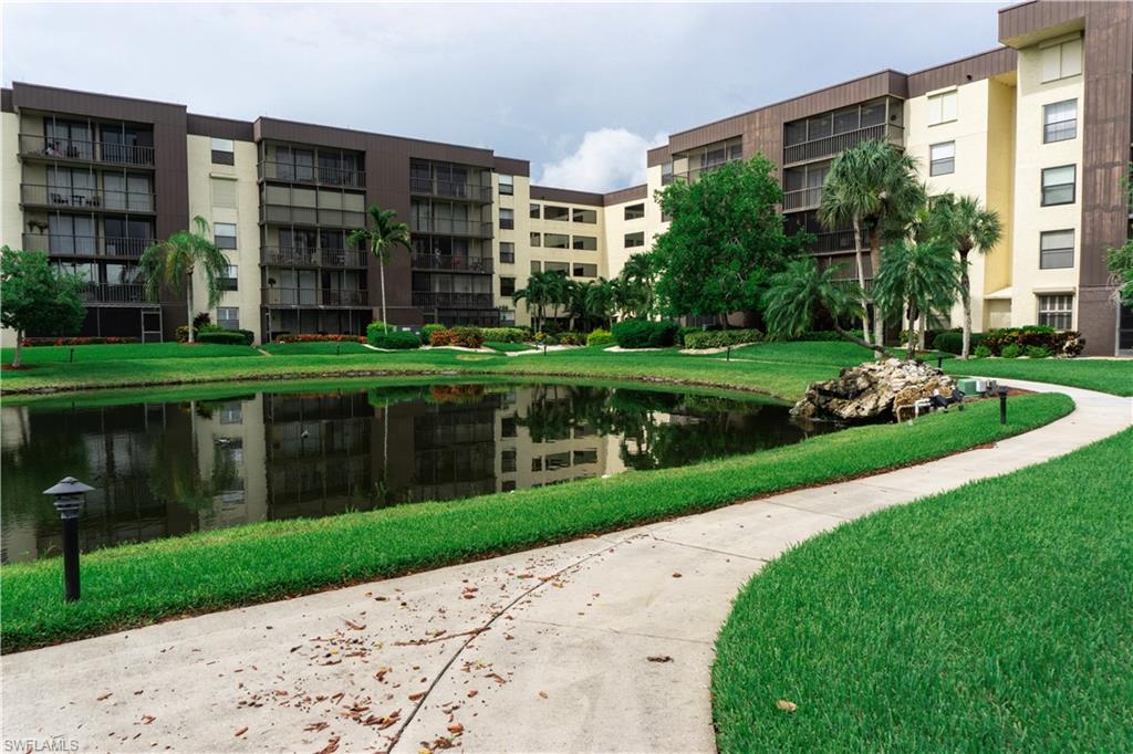 SCHOONER BAY - Residential