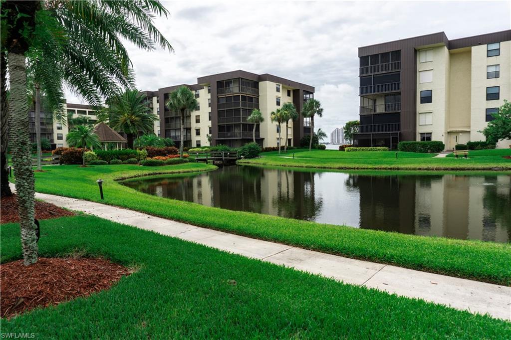 SCHOONER BAY - Residential