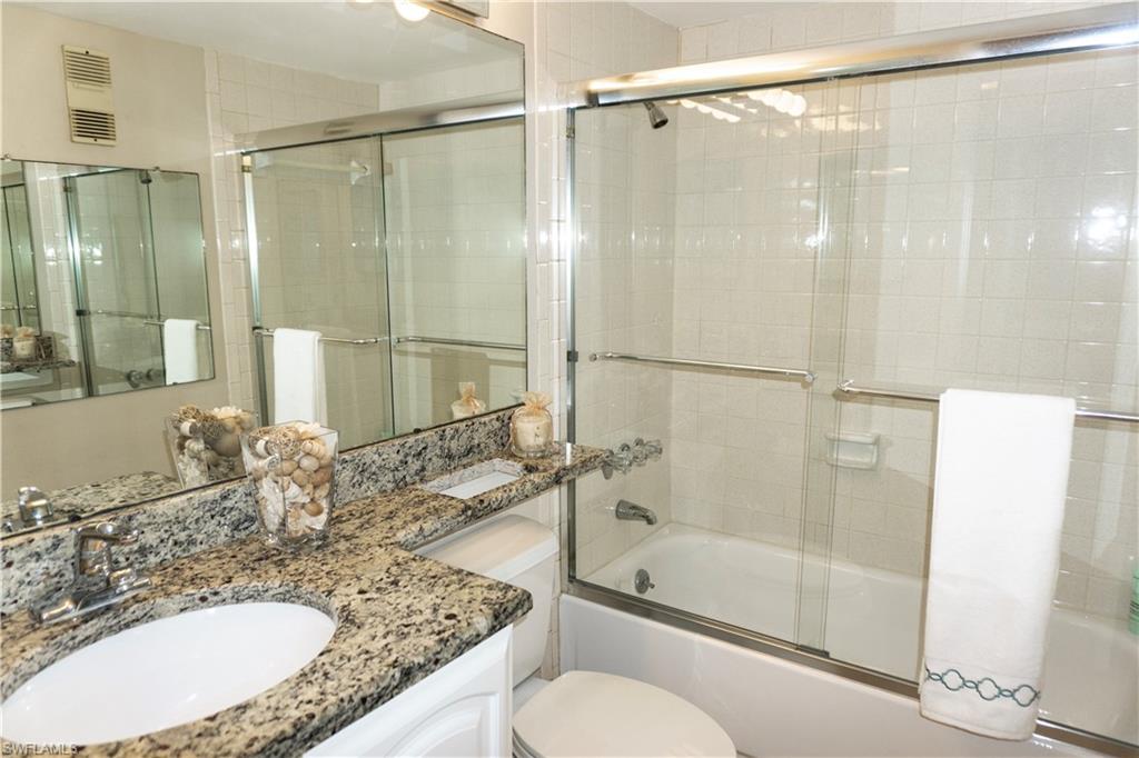 SCHOONER BAY - Residential