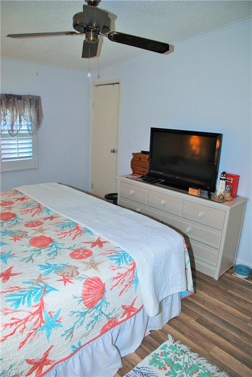 SIX LAKES COUNTRY CLUB - Residential