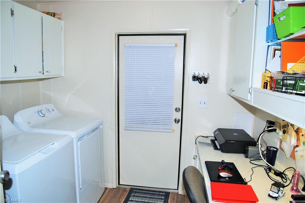 SIX LAKES COUNTRY CLUB - Residential