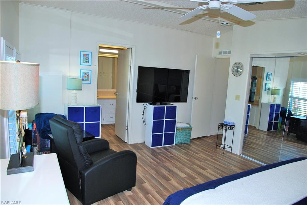 SIX LAKES COUNTRY CLUB - Residential