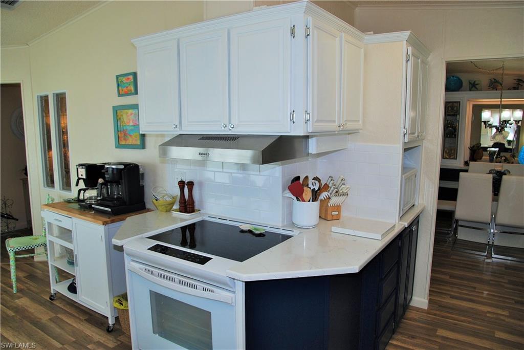 SIX LAKES COUNTRY CLUB - Residential