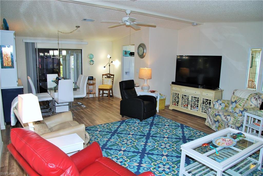 SIX LAKES COUNTRY CLUB - Residential