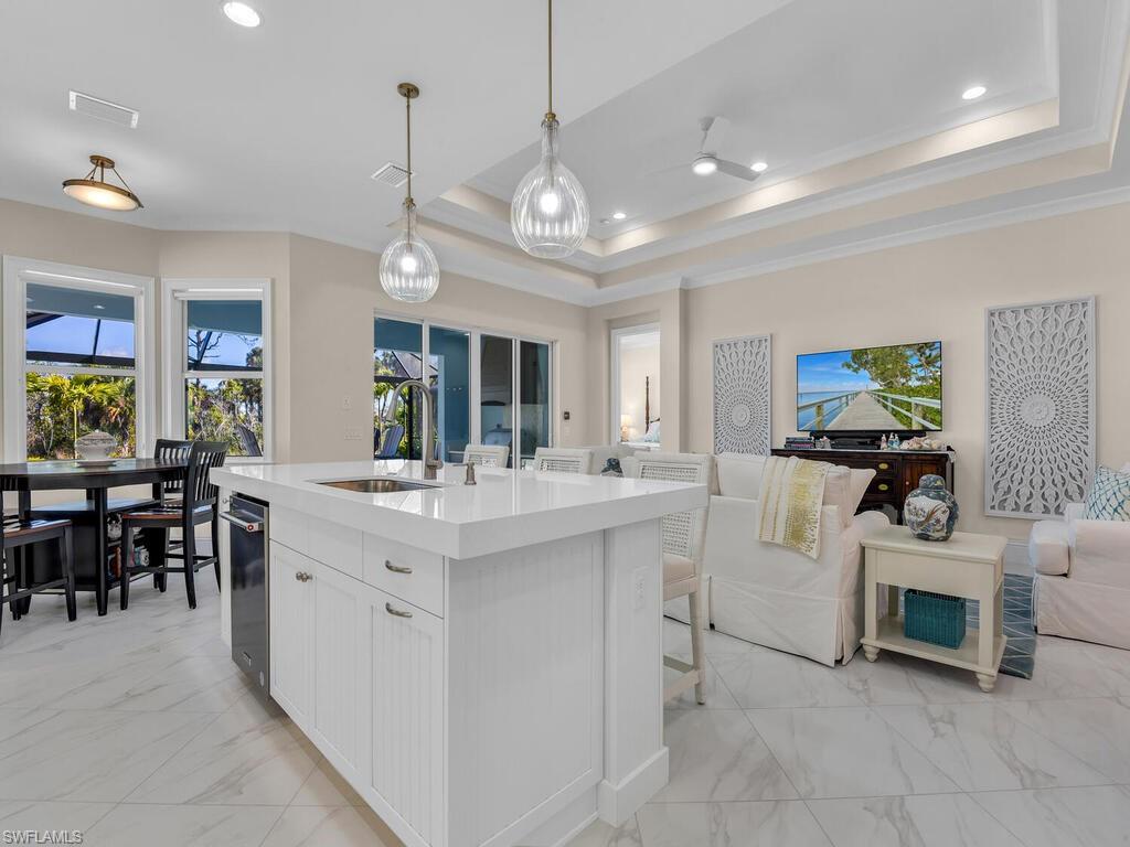 ISLES OF COLLIER PRESERVE - Residential