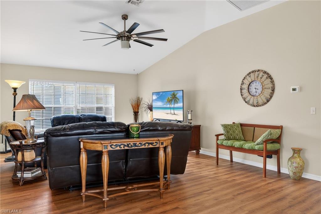 DEL VERA COUNTRY CLUB - Residential