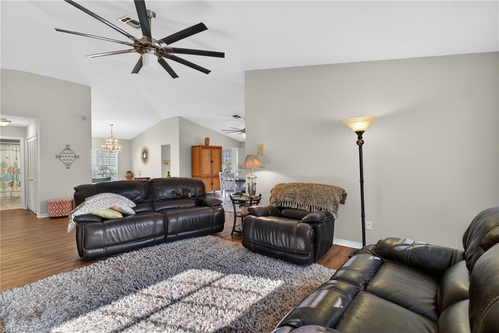 DEL VERA COUNTRY CLUB - Residential