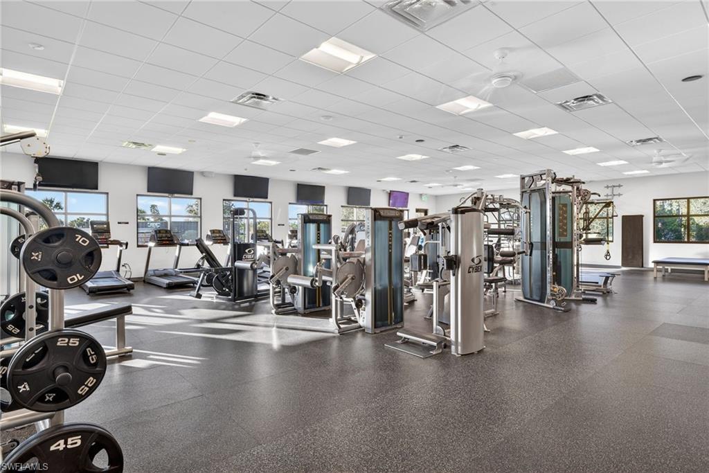 DEL VERA COUNTRY CLUB - Residential