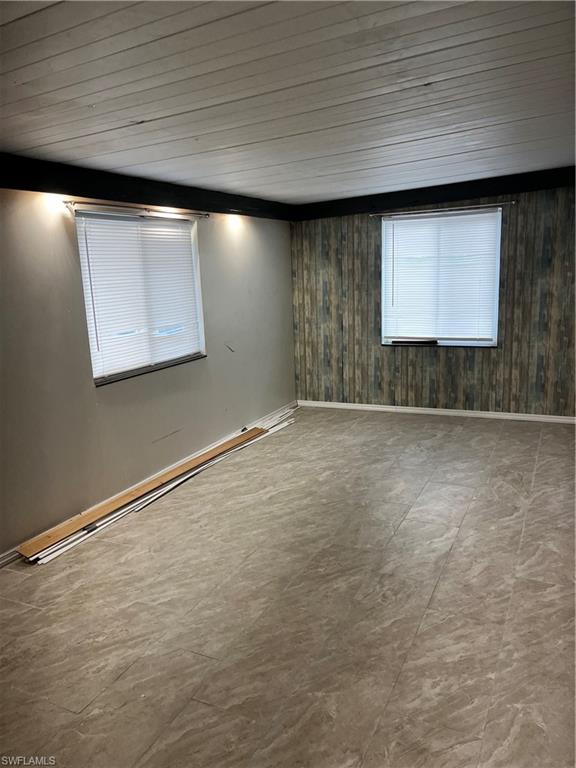 IMPERIAL HARBOR - Residential