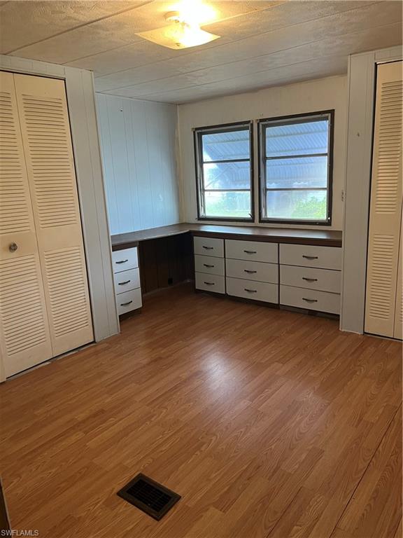 IMPERIAL HARBOR - Residential