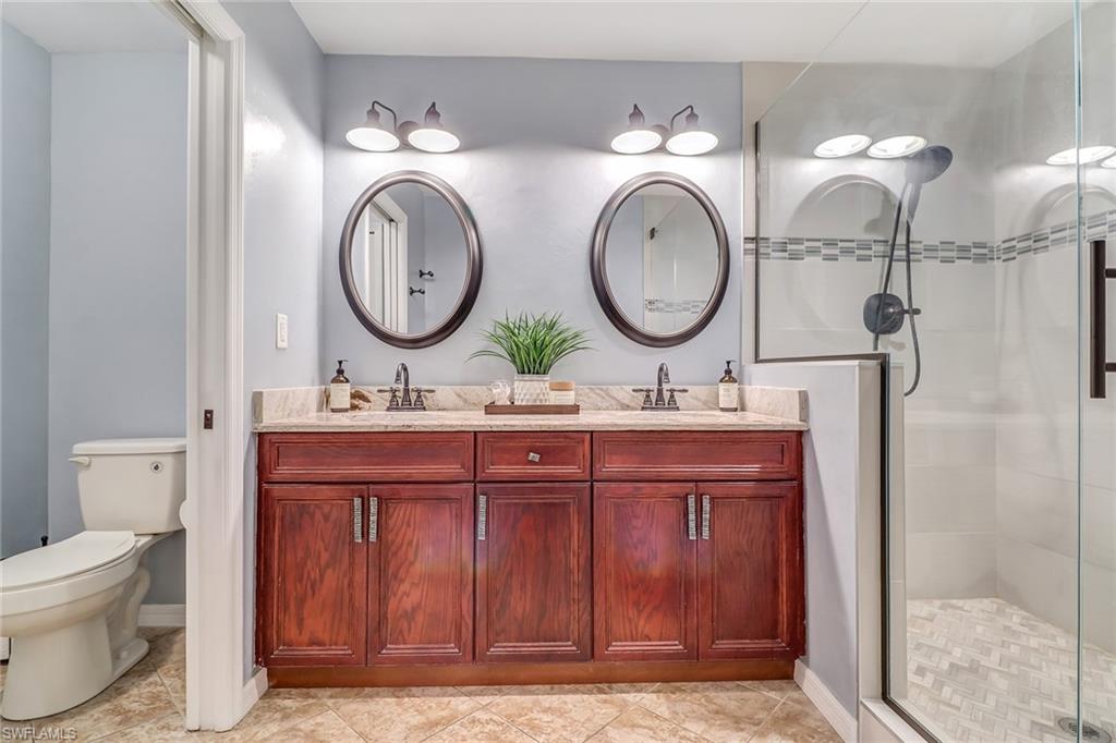 SAN CARLOS PARK - Residential