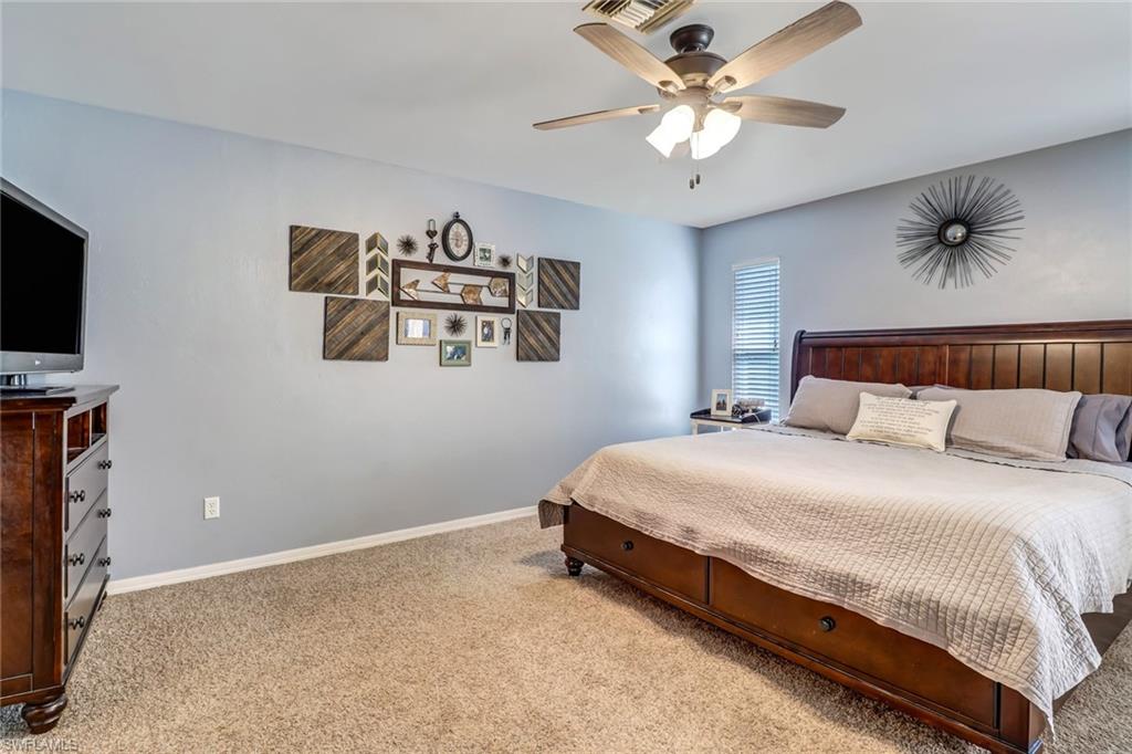 SAN CARLOS PARK - Residential