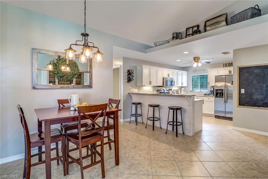 SAN CARLOS PARK - Residential