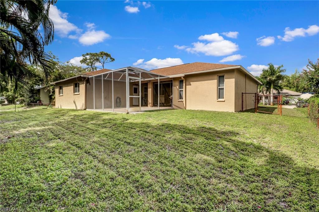 SAN CARLOS PARK - Residential