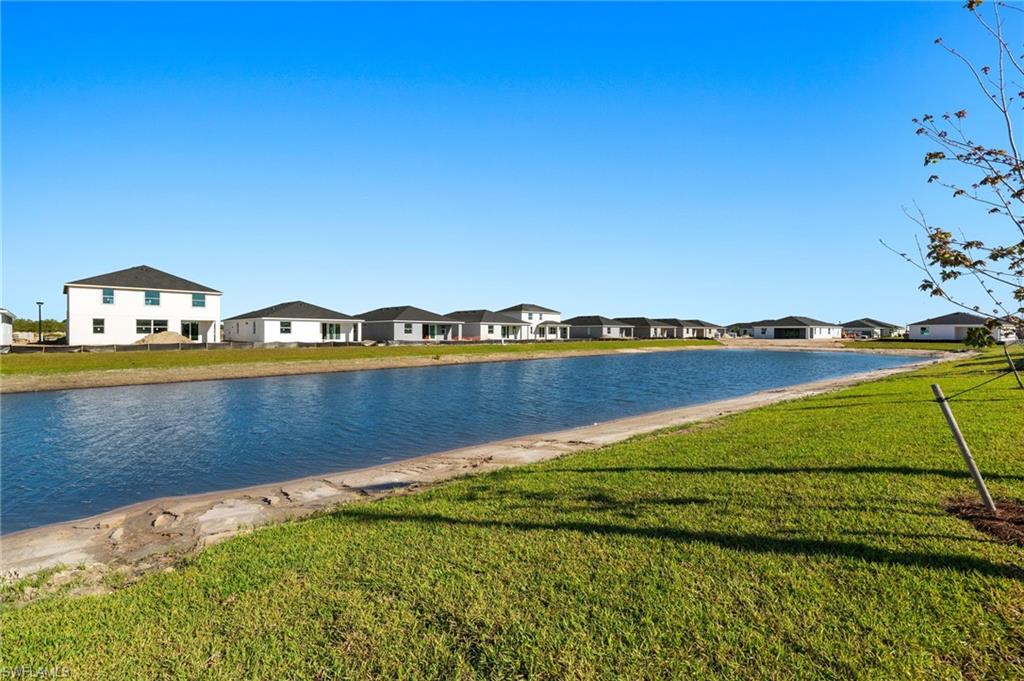 TUCKERS COVE - Residential Lease