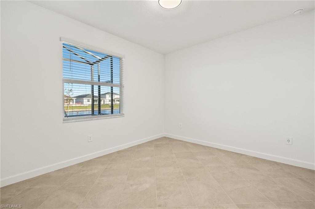 TUCKERS COVE - Residential Lease