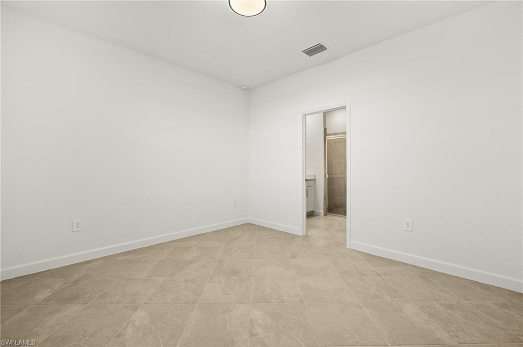 TUCKERS COVE - Residential Lease