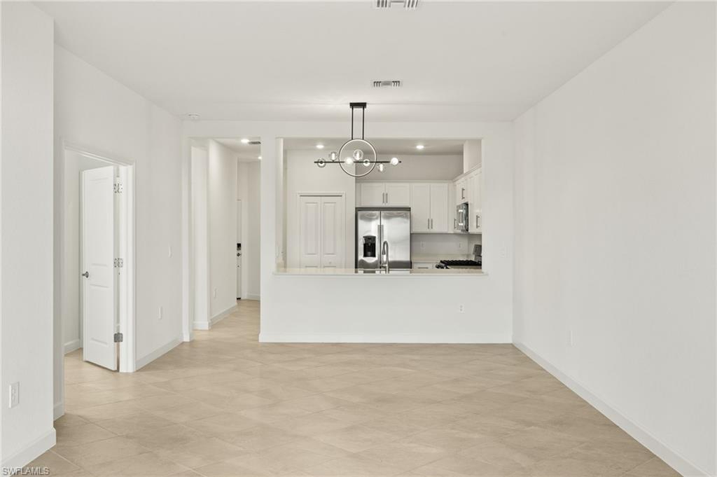 TUCKERS COVE - Residential Lease