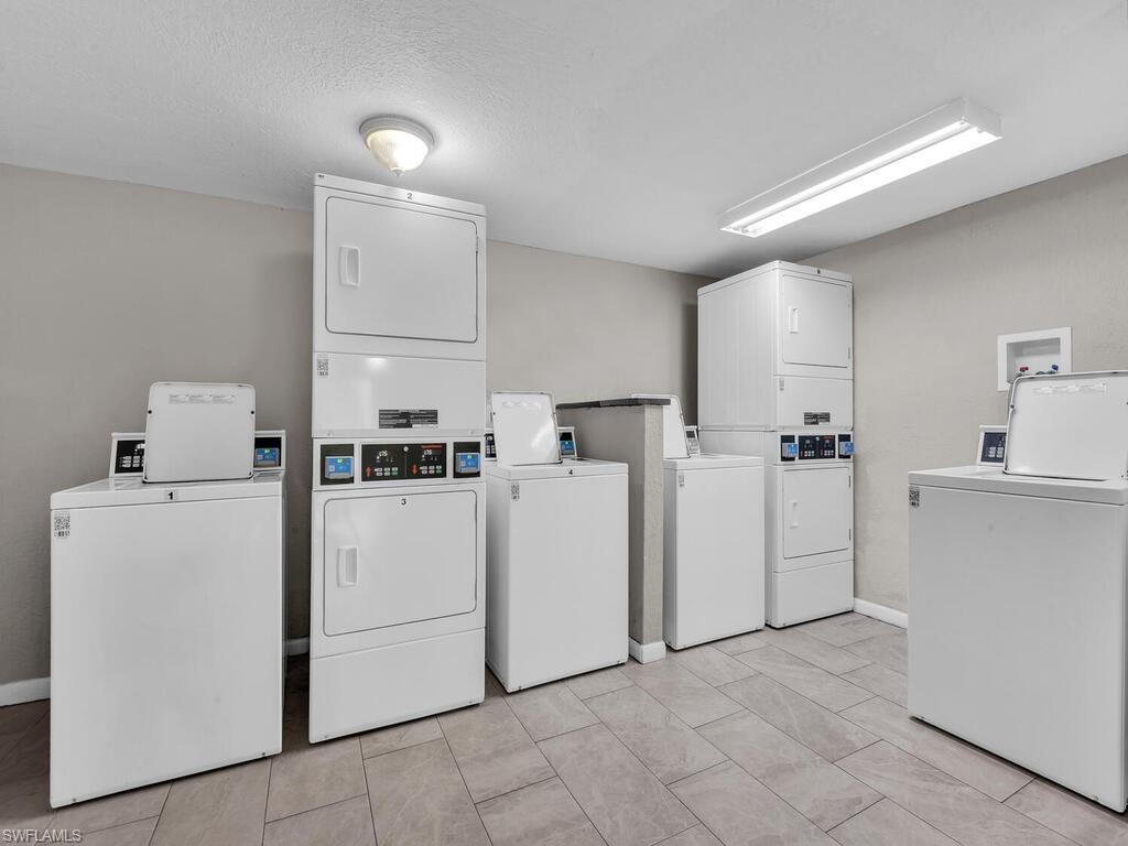ABACO BAY - Residential Lease