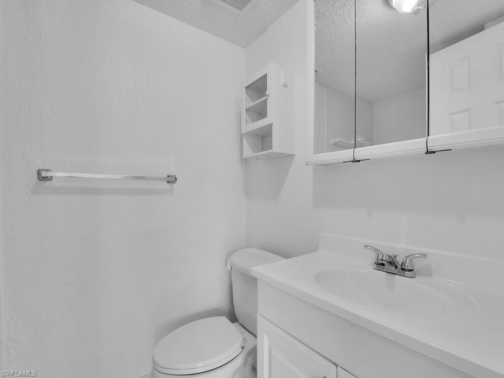 ABACO BAY - Residential Lease