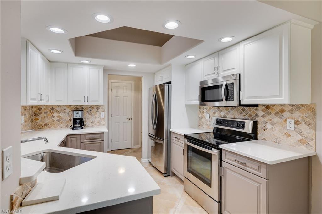 WEDGEWOOD FOUNTAIN - Residential