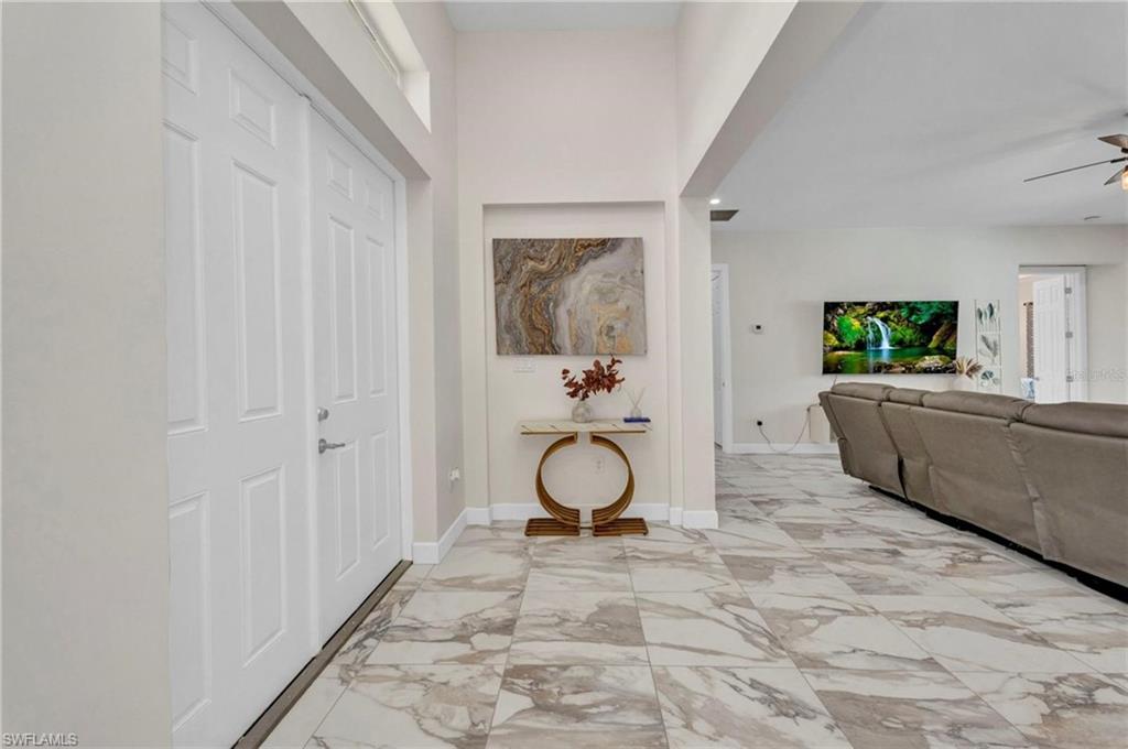 PORT CHARLOTTE - Residential