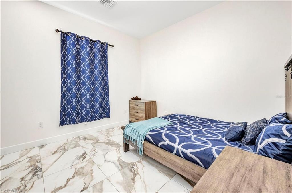 PORT CHARLOTTE - Residential