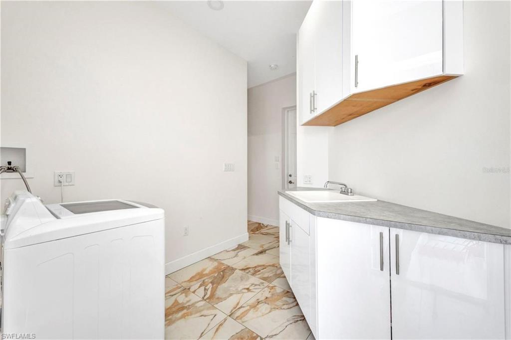 PORT CHARLOTTE - Residential