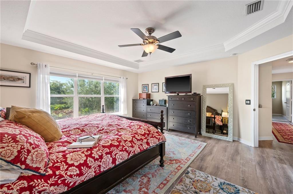 PROMENADE WEST - Residential