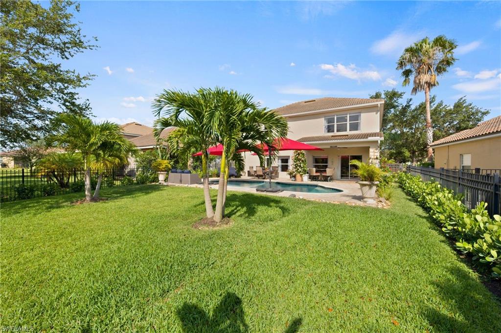 PROMENADE WEST - Residential