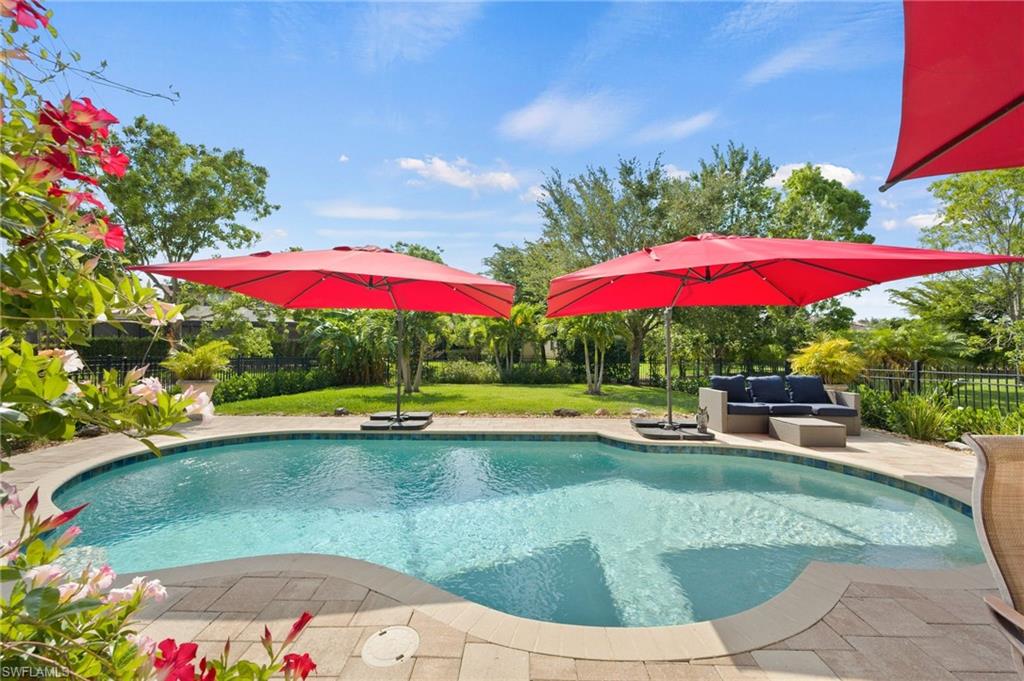 PROMENADE WEST - Residential